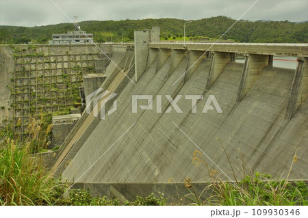 安波ダムの堤体 109930346