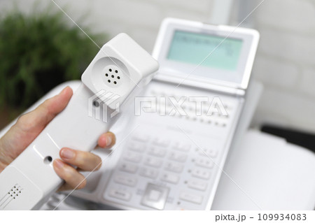 ビジネスフォン ビジネスイメージ ビジネスフォン ビジネスイメージ 109934083
