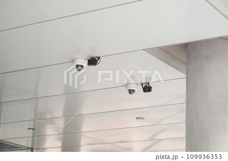 CCTV security camera operating outdoor CCTV security camera operating outdoor 109936353
