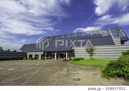 鈴鹿市考古博物館 三重県鈴鹿市 鈴鹿市考古博物館 三重県鈴鹿市 109937852