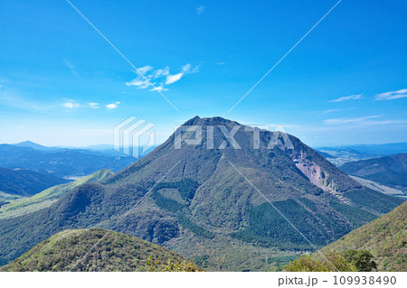 【鶴見岳 展望台からの風景】 大分県別府市南立石 109938490