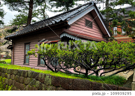 四高記念文化交流館 旧門衛所 石川県金沢市 雨 四高記念文化交流館 旧門衛所 石川県金沢市 雨 109939295