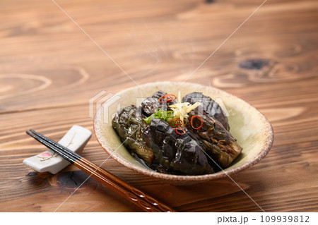 家庭料理　茄子の煮浸し 109939812