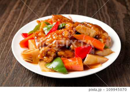 黒酢酢豚 黒酢酢豚 109945070