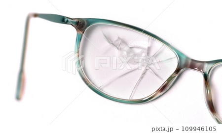 Old broken glasses isolated on white background Old broken glasses isolated on white background 109946105