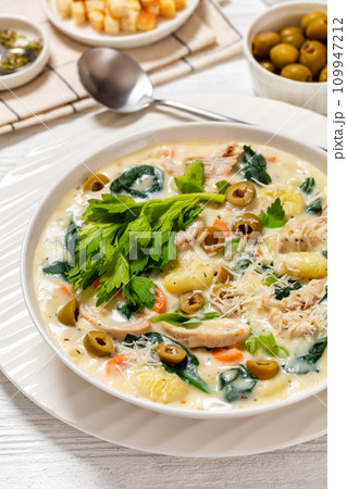 gnocchi zuppa toscana, italian creamy chicken soup 109947212