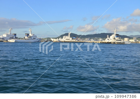 尖閣諸島の守りに就く石垣海上保安部の巡視船 尖閣諸島の守りに就く石垣海上保安部の巡視船 109947386