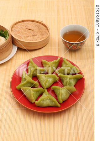 海老の蒸し餃子 海老の蒸し餃子 109951530