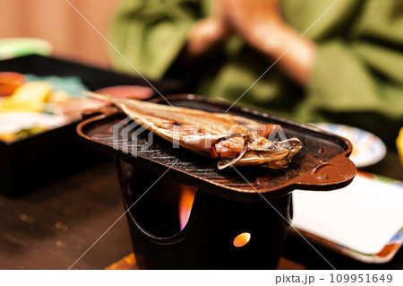 鯵の干物 日本食 御飯 鯵の干物 日本食 御飯 109951649