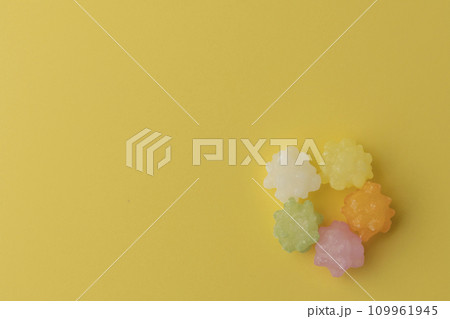 こんぺいとう　黄色　イエロー 109961945