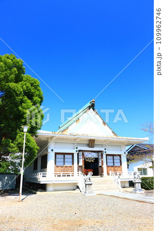 愛知県田原市、崋山神社の風景 109962746