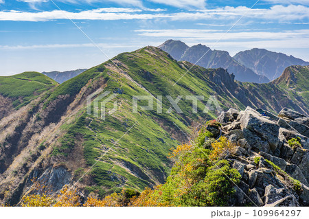 長野県中央アルプス縦走登山千畳敷から空木岳　檜尾岳 109964297