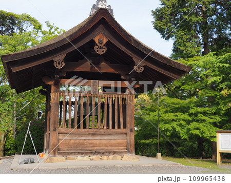 園城寺 (三井寺)の三井の晩鐘( 滋賀県・大津市) 園城寺 (三井寺)の三井の晩鐘( 滋賀県・大津市) 109965438