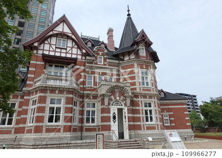 門司港レトロ　北九州市大連友好記念館 109966277