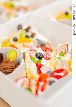 ケーキ 109968373