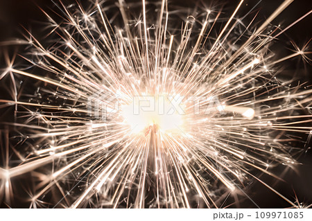 飛び散る火花 5 飛び散る火花 5 109971085