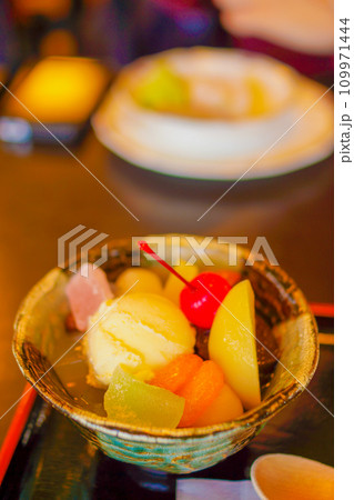 日本のデザートの美味しさ 109971444