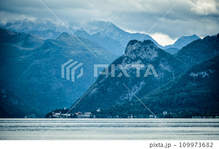 View of Gmunden wide Traunsee lake 109973682