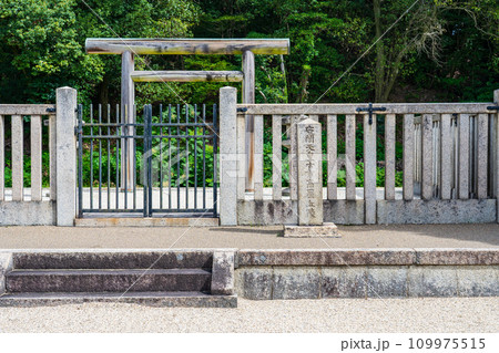 大阪府羽曳野市　第二十七代安閑天皇　古市高屋丘陵 109975515