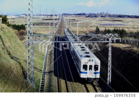 小田急・2400形HE車2474他、急行箱根湯本行、伊勢原ー鶴巻温泉、1980年1月15日 109976358