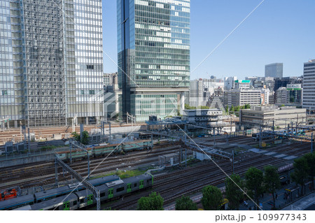 東京駅引き込み線付近の風景 109977343