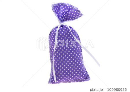 dry lavender isolated dry lavender isolated 109980926
