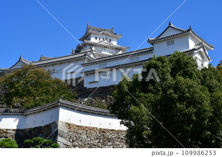 姫路城093 天守、上山里曲輪 姫路城093 天守、上山里曲輪 109986253