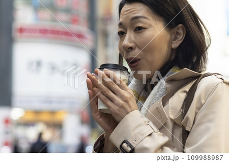 東京で働くビジネスパーソン 東京で働くビジネスパーソン 109988987