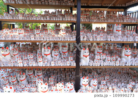 豪徳寺（ごうとくじ）　招福猫児（まねぎねこ） 109990273