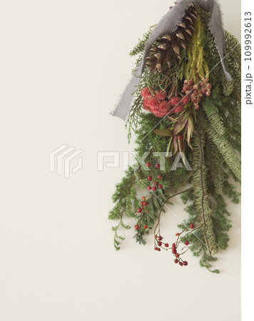 クリスマス　スワッグ　ハンドメイド 109992613