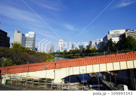 東京 市ヶ谷 新見附濠と市ヶ谷水管橋 東京 市ヶ谷 新見附濠と市ヶ谷水管橋 109993343