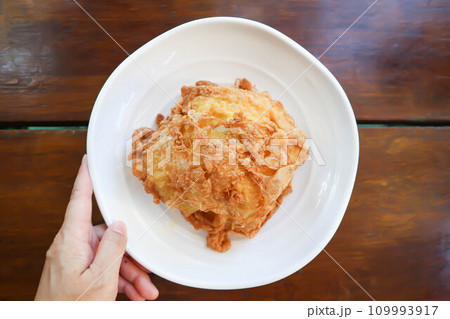 omelette, omelet or deep fried egg and rice omelette, omelet or deep fried egg and rice 109993917