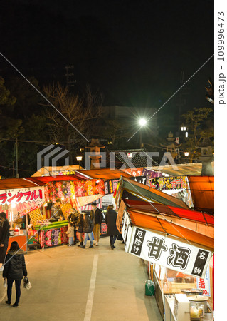 【大阪府】1月・お正月に家族で参拝する《夜景》 109996473