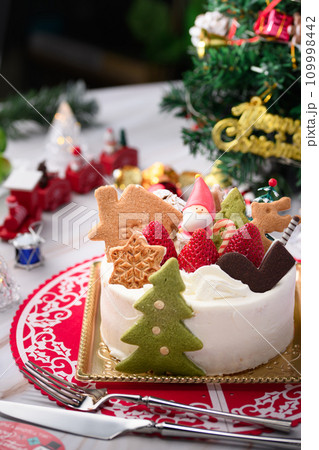 クリスマスケーキ クリスマスケーキ 109998442