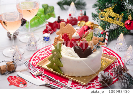 クリスマスケーキ クリスマスケーキ 109998450