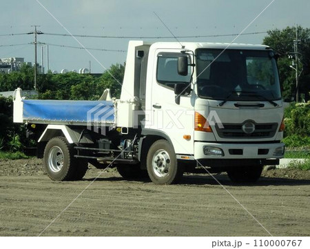 日野・レンジャープロ 5代目　4tダンプ 110000767