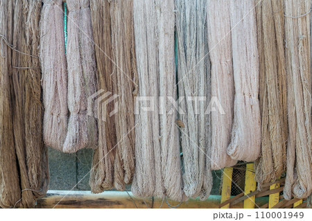 Cotton pile for weaving. 110001949