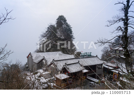 Snowy Wudang Mountain cable car station. Snowy Wudang Mountain cable car station. 110005713