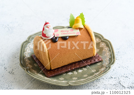 ブッシュ・ド・ノエル　クリスマスケーキ 110012325
