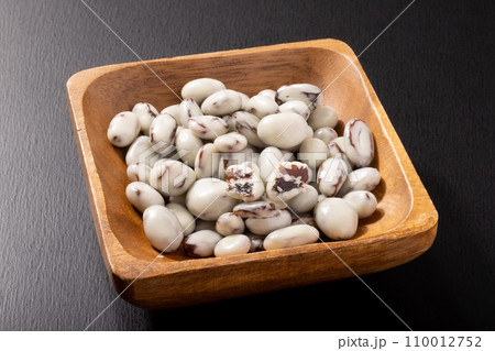 レーズンヨーグルトチョコ 110012752