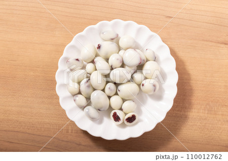 クランベリーヨーグルトチョコ クランベリーヨーグルトチョコ 110012762