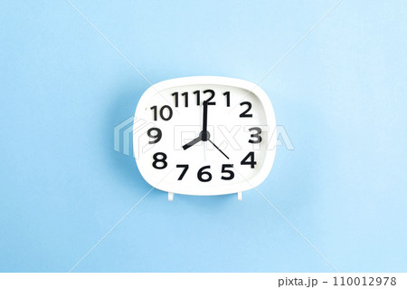 時計 時間 8時 20時 8:00 20:00 時計 時間 8時 20時 8:00 20:00 110012978