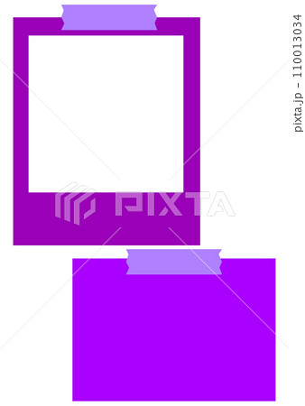 壁に貼った濃い紫のポラ写真風フレームとメモ帳フレーム 110013034