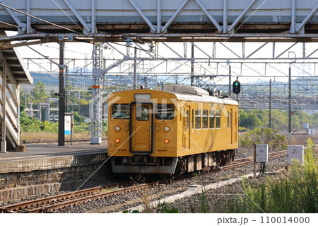 【JR西日本】123系（小野田線：小野田駅） 110014000