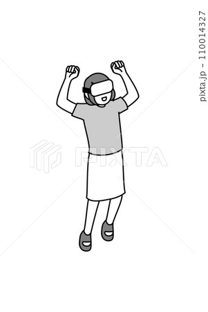 DXのイメージ、VRのゴーグルをつけた笑顔ではしゃぐ女の子 110014327