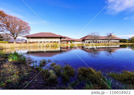 川中島古戦場に建つ長野市立博物館（長野県長野市） 110018922