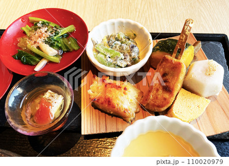 ヘルシーな日本料理(ベジタリアンフード) ヘルシーな日本料理(ベジタリアンフード) 110020979