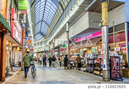 大田区蒲田の都市風景 蒲田駅 京浜蒲田商店街あすと 大田区蒲田の都市風景 蒲田駅 京浜蒲田商店街あすと 110023603