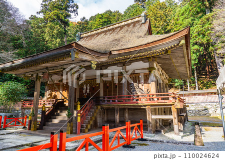 滋賀県大津市坂本の日吉大社 西本宮 本殿(国宝) 滋賀県大津市坂本の日吉大社 西本宮 本殿(国宝) 110024624