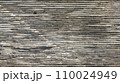 古い瓦壁 110024949
